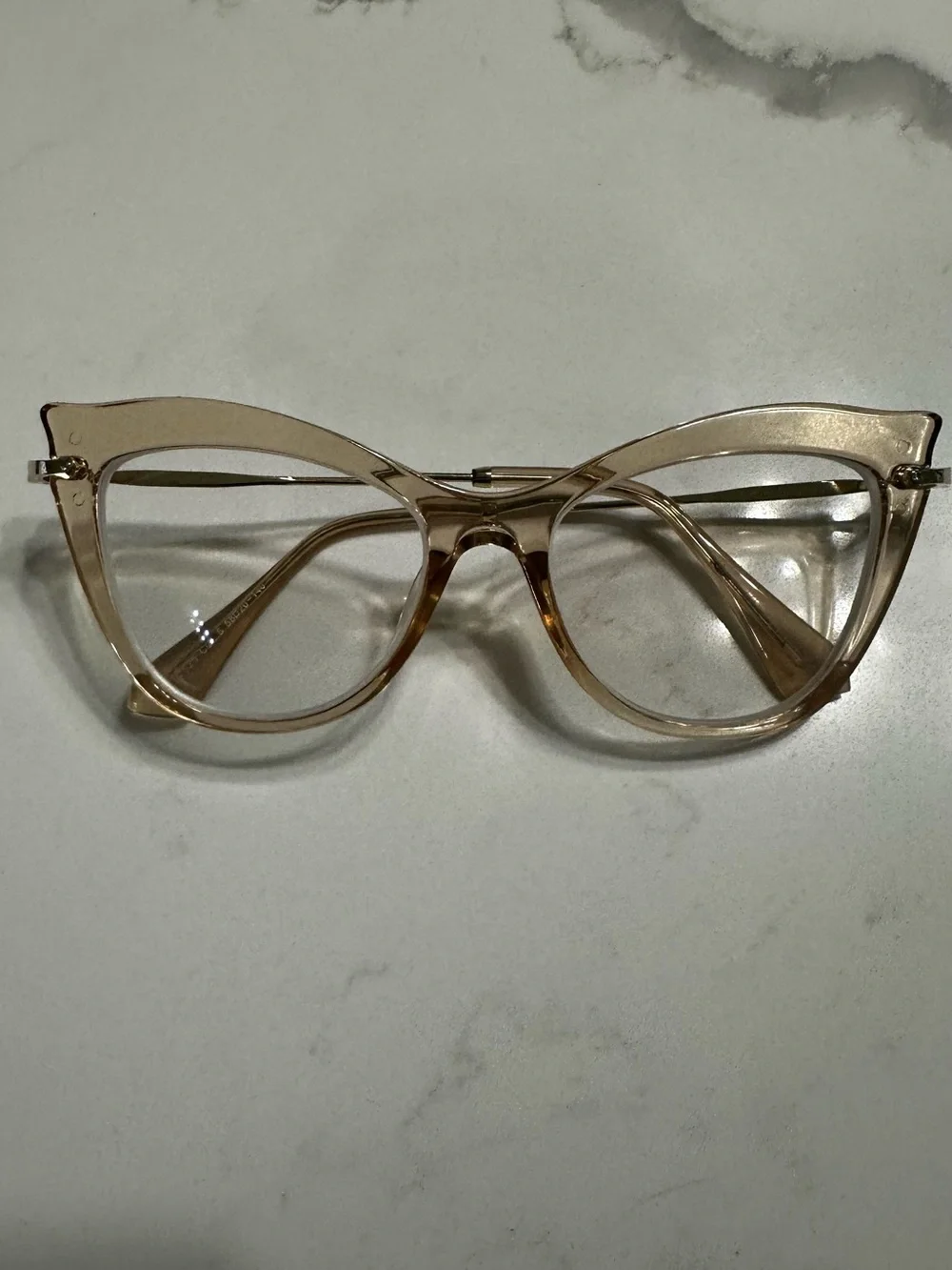 Clear pink Cat-Eye glasses Women's Fashion Eyewear